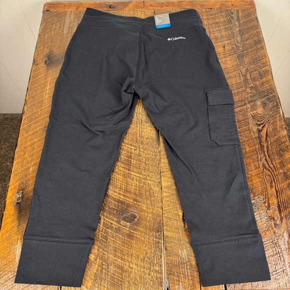Columbia Performance Fit Capri Pants Black Size Large NWT Activewear - Picture 6 of 12
